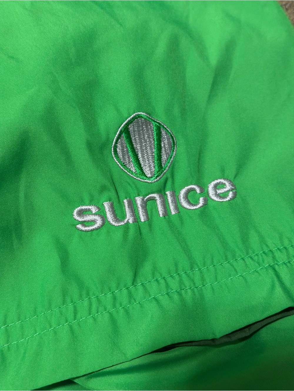 Sunice Weatherproof Pullover Golf Jacket - Picture 3 of 4